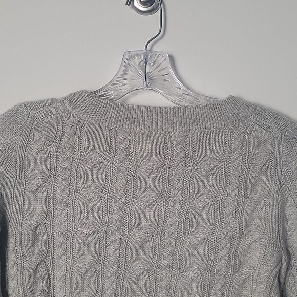 NWT J Crew XS 100% Cashmere Cable Knit Wool Long Sleeve Crew Sweater Gray Y2K - Picture 9 of 12